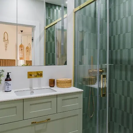 Concierge Kamionek דירה