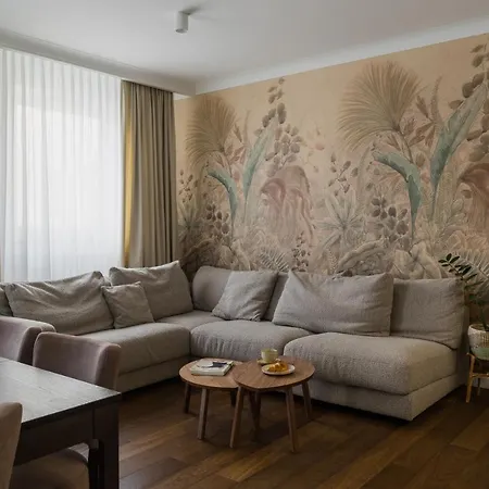 דירה Concierge Kamionek ורשה