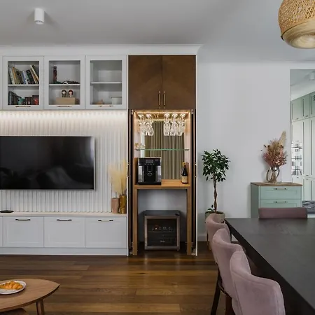 Concierge Kamionek Warsaw