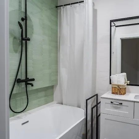 Concierge Kamionek 아파트 바르샤바